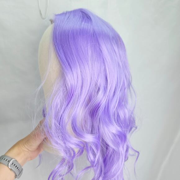 Long  Purple Wavy Wig 26" Middle Part Curly heat resistant synthetic material - Picture 4 of 13